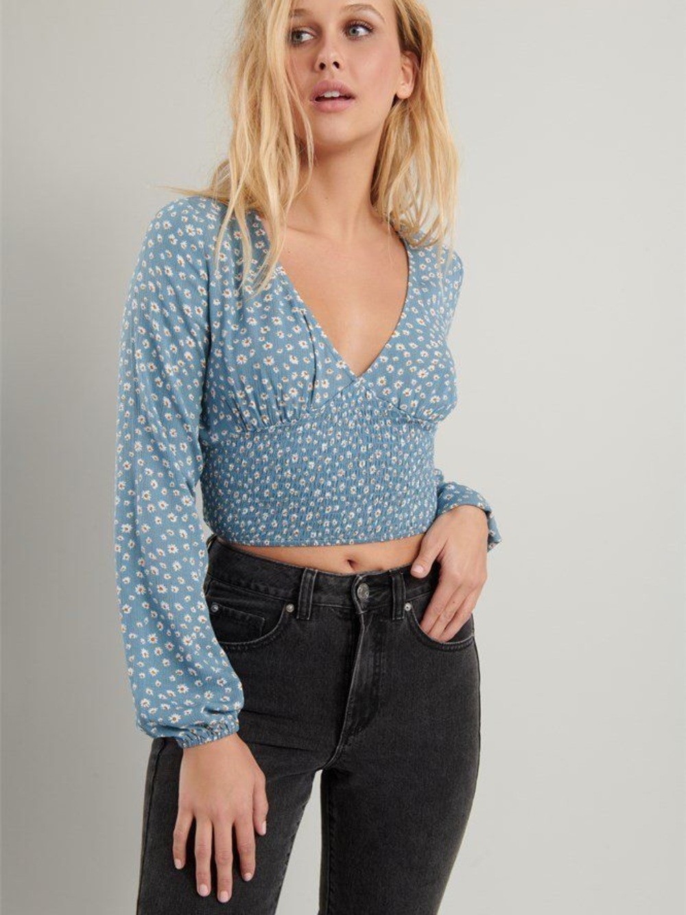 Garage Blue Floral V-Neck Smocked Cropped Top